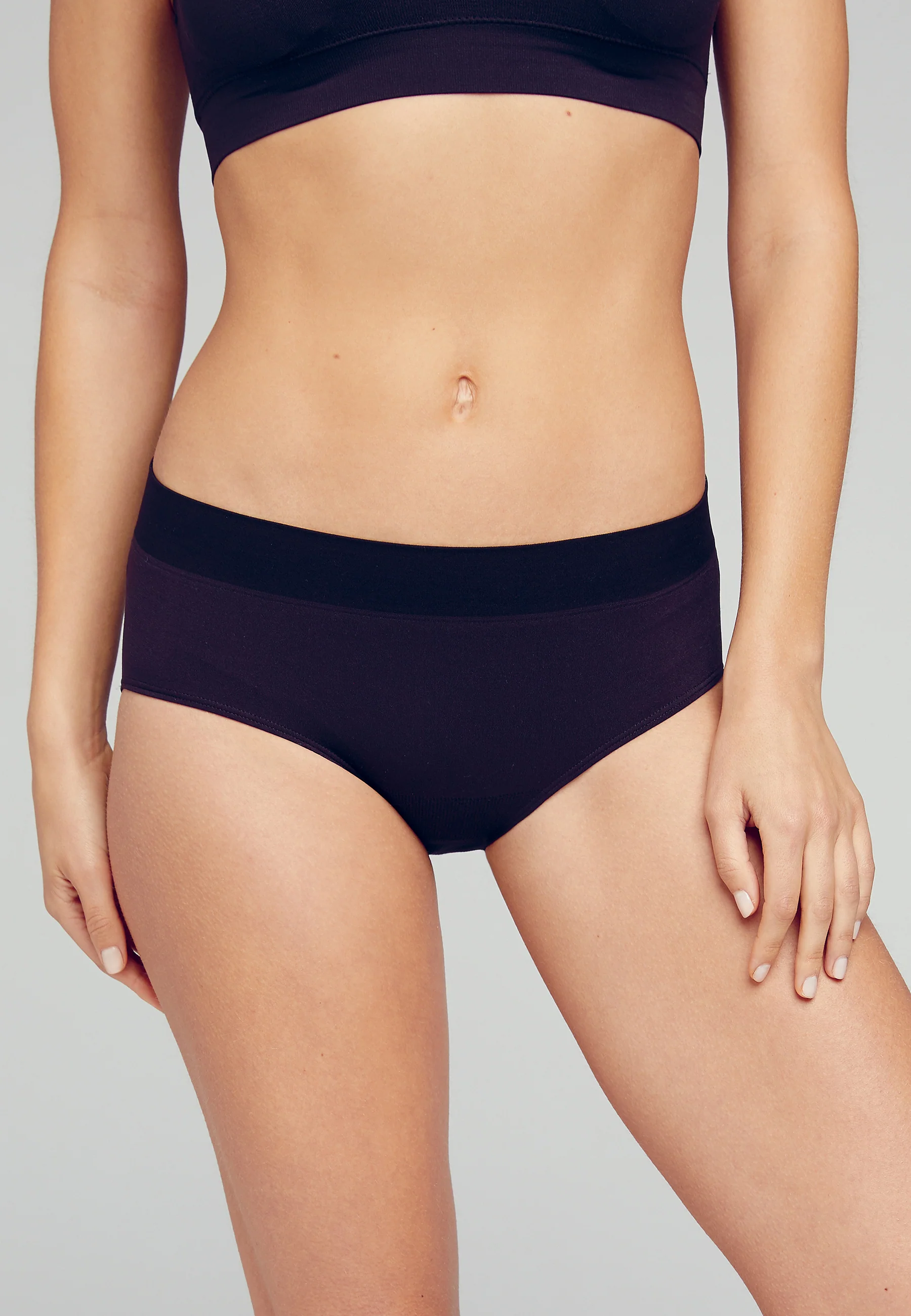 Jockey® Modern Micro Seamfree™ Hipster - Image 11