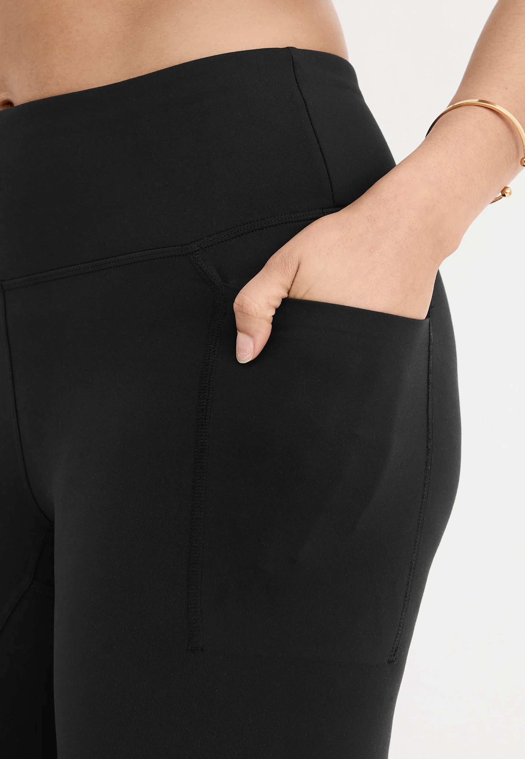 Jockey® EVERACTIVE™ Capri Legging - Image 9