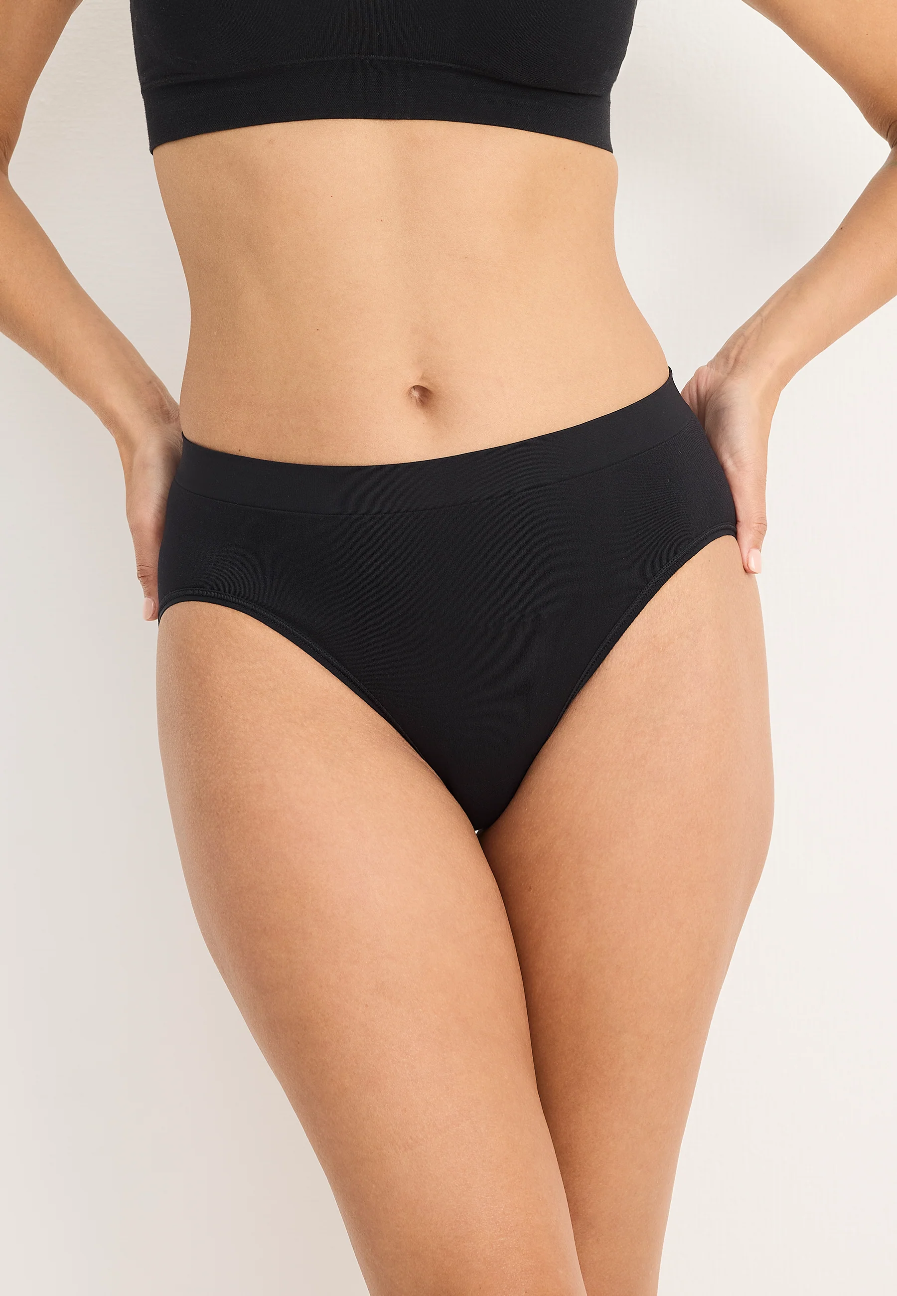 Jockey® Seamfree™ Hi-Cut - Image 18
