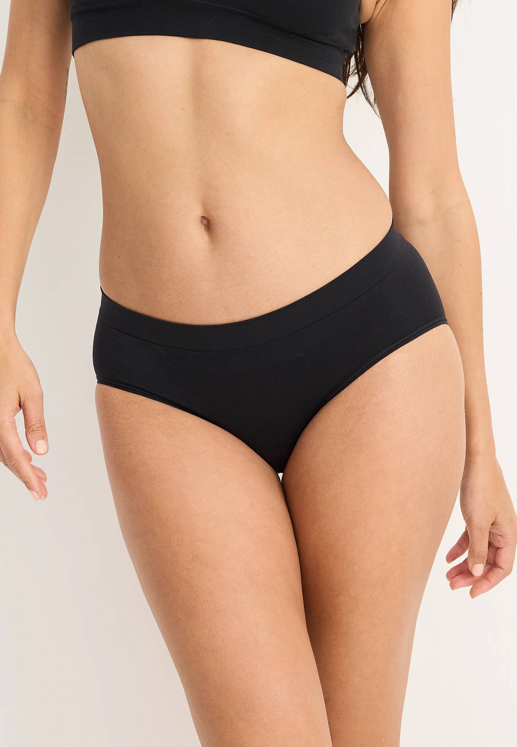 Jockey® Seamfree™ Hipster - Image 17