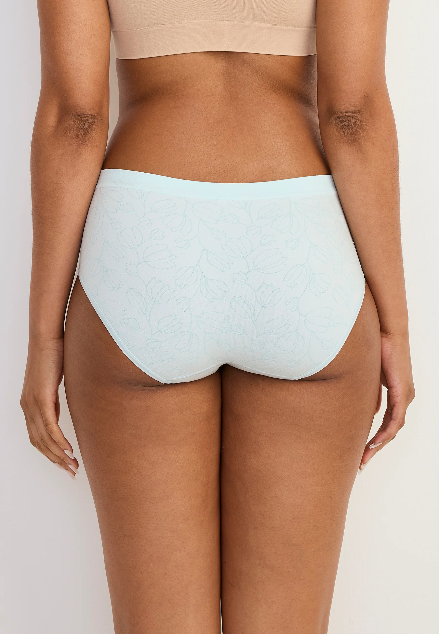 Jockey® Seamfree™ Hipster - Image 32